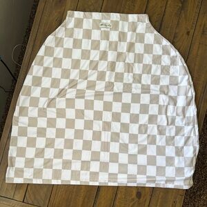 Itzy Ritzy Beige and White Checkered Car Seat Cover
